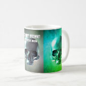 Trinken Sie nicht! Mein Spezialbrauen. Skull-Kunst Kaffeetasse (VorderseiteRechts)