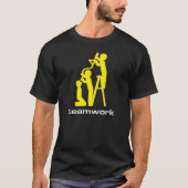 Trinkende Teamwork T-Shirt (Vorderseite)