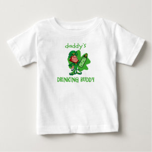 Trinkender Freund des St. Pats des Vatis Baby T-shirt
