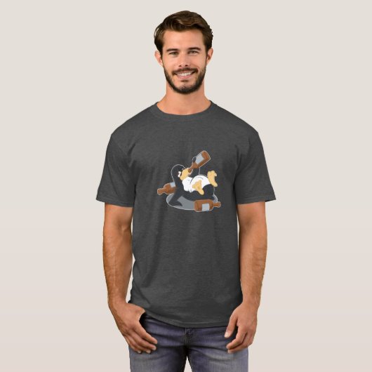 Trinkender Pinguin T-Shirt (Vorne ganz)