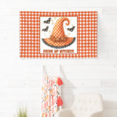 Trinkt auf, Hexen, Gingham-Halloween-Hexenhut Banner (Insitu)