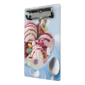 Trio der Eiscreme und des süßen Eiscremebechers Mini Klemmbrett (Gewinkelt2)