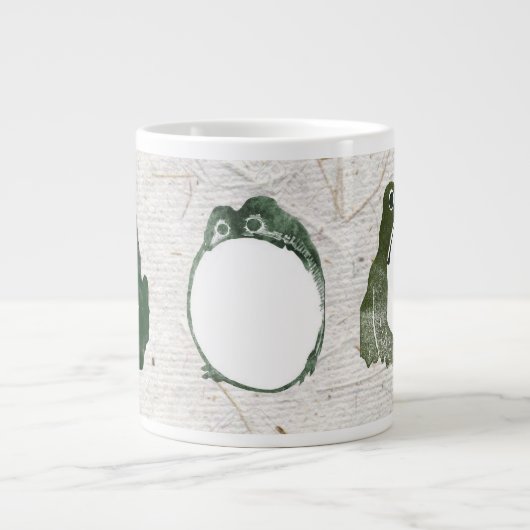 Trio of Grumpy Japanese Frogs Toads 19. Jahrhunder Jumbo-Tasse (Vorderseite)