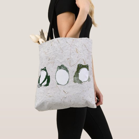 Trio of Grumpy Japanese Frogs Toads 19. Jahrhunder Tasche (Von Nahem)