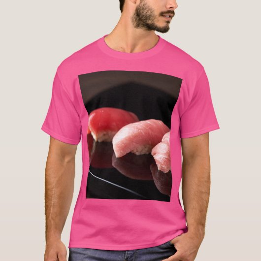 Trio of Tuna – Serene Red Beauty T-Shirt (Vorderseite)