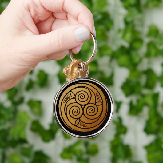 Triple Celtic Knot Swirl Mandala Schlüsselanhänger (Hand)