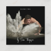 Triple Icon QR Code Custom Social Media Logo Dance Quadratische Visitenkarte (Rückseite)