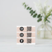 Triple Icon QR Code Social Media Blindpink Quadratische Visitenkarte (Stehend Vorderseite)