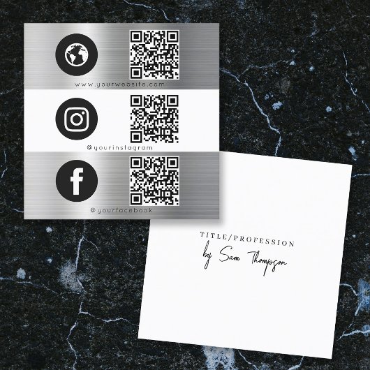 Triple Icon QR Code Social Media Silver Metal Quadratische Visitenkarte