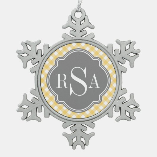 Triple Monogram Grau Yellow Gingham Pattern Schneeflocken Zinn-Ornament (Vorderseite)