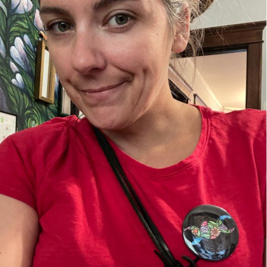 Triple Moon Symbol Bloom Button