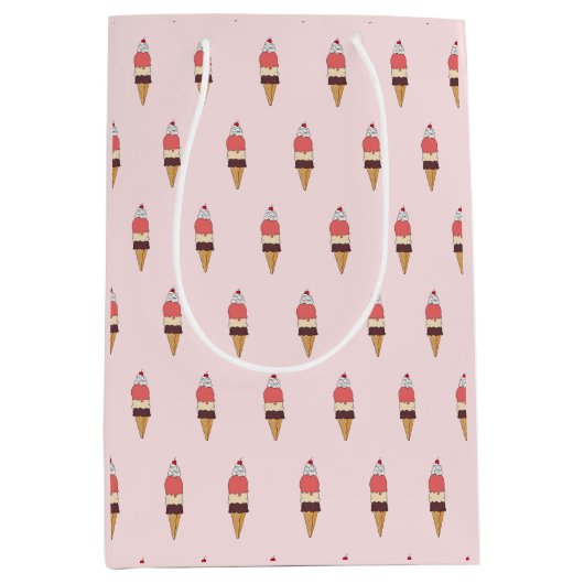 Triple Scoop Ice Creme Cone Mittlere Geschenktüte (Vorderseite)