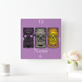 Triple Tiki Skulpturen Thunder_Cove Quadratische Wanduhr (Zuhause)