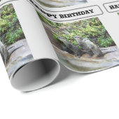 **"Triple Trouble: The Adventures of Otter Triole Geschenkpapier (Rolleneckpunkt)
