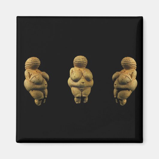 Triple Venus von Willendorf Magnet (Vorne)