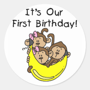 Triplets 1. - Zwei Girls One Boy Tshirts und Gesch Runder Aufkleber