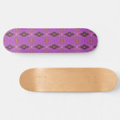 Trippelrosa und Lila Abstraktes Muster Skateboard (Horizontal)