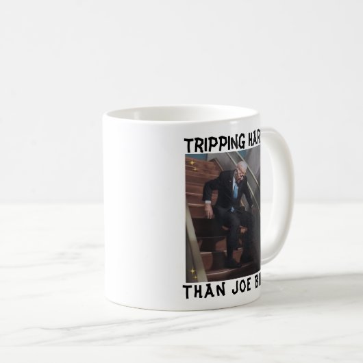 Tripping Harder als Joe Biden Kaffeetasse (VorderseiteRechts)
