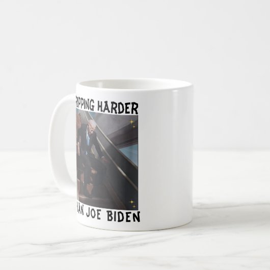 Tripping Harder als Joe Biden Kaffeetasse (Vorderseite Links)