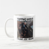 Tripping Harder als Joe Biden Kaffeetasse (Links)