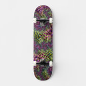Trippy Funky Groovy Digitales Abstraktes Fraktal A Skateboard (Vorderseite)