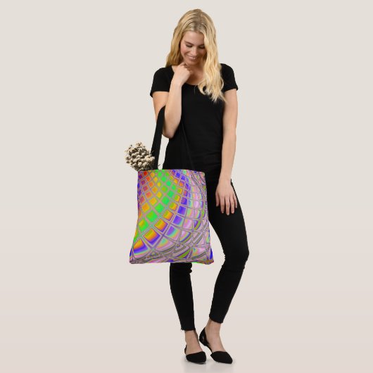 Trippy Groovy Vibrany Abstraktes digitales Fraktal Tasche (Am Model)