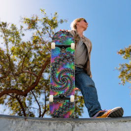 Trippy Hippie Psychedelic Rainbow Spiral Fraktal Skateboard