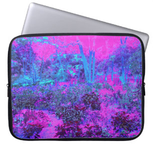 Trippy Hot Pink und Blaue Impressionistische Lands Laptopschutzhülle