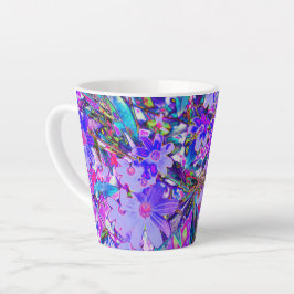 Trippy-Lila und Magenta-farbene Wildblumen Milchtasse
