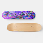 Trippy-Lila und Magenta-farbene Wildblumen Skateboard (Horizontal)