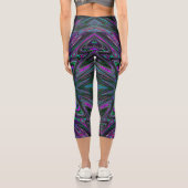 Trippy Magenta, Blue und Green Abstrakt Butterfly Capri Leggings (Rückseite)