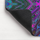 Trippy Magenta, Blue und Green Abstrakt Butterfly Mousepad (Ecke)