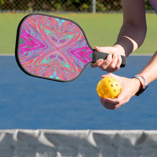 Trippy Pink, Aqua und Magenta Abstrakt Butterfly Pickleball Schläger (InSitu)