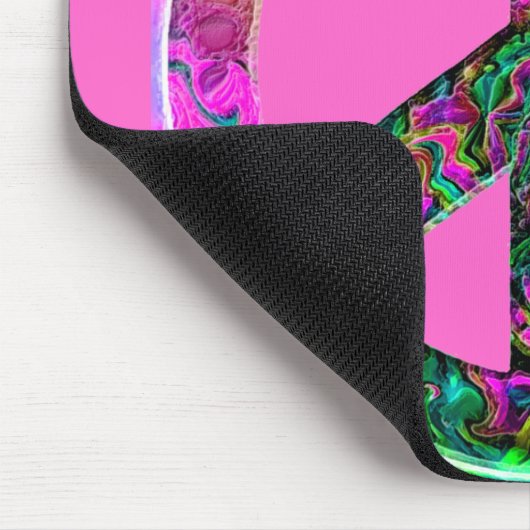 Trippy Pink Peace Sign Mousepad (Ecke)