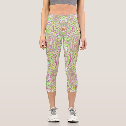 Trippy Retro Pink und Lime Green Abstraktes Muster Capri Leggings (Vorderseite)