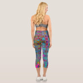 Trippy Sky Blue Abstrakt Retro AtomWaves Capri Leggings (Rückseite)
