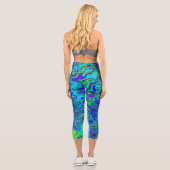 Trippy Violet Blue Abstrakt Retro Liquid Swirl Capri Leggings (Rückseite)