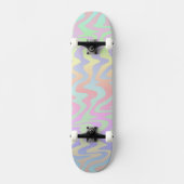 Trippy Waves Skateboard (Vorderseite)