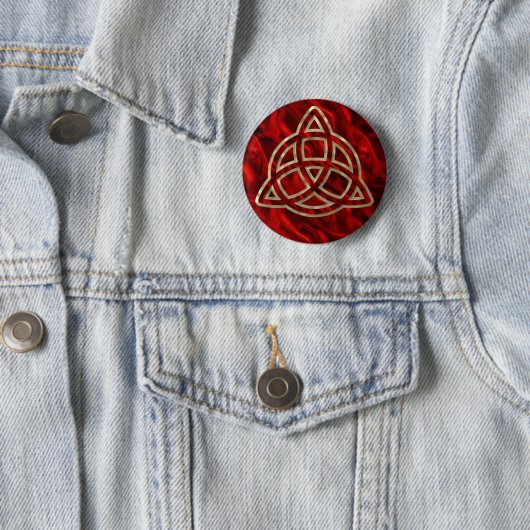 Triquetra Red Silk Button (Beispiel)