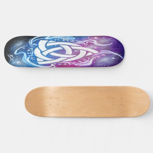 Triquetra sigil skateboard (Horizontal)