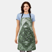Triquetra Trinity Knot Sage Green Imitats Metallic Schürze (Getragen)