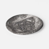 Triquetra Trinity Knot Silvery Pewter Imitate Meta Pappteller (Schrägansicht)