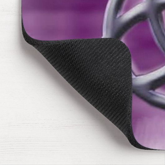 triquetrapic1 mousepad (Ecke)