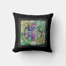 Triskele Celtic Watercolor Bohemischer Yoga