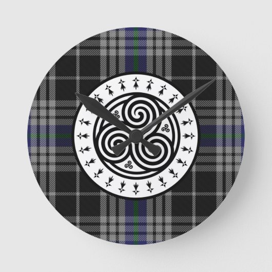 Triskele & Tartan National Breizh Runde Wanduhr (Vorderseite)