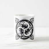 Triskelion Celtic Knot Mandala Design Black Kaffeetasse (Mittel)