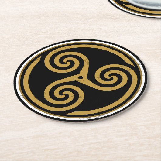 TRISKELION TRIPLE CELTIC SPIRAL RUNDER PAPPUNTERSETZER (Angewinkelt)
