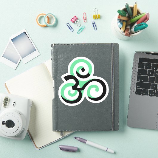 Triskell Om. Essenz Aufkleber (iPad Hülle)