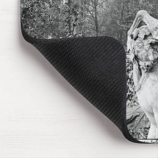 Triton, die zwei Pferde der Sonne pflegen Mousepad (Ecke)