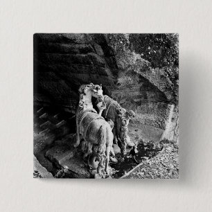 Triton, welche die Pferde der Sonne wässern Button